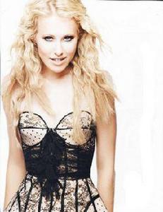 克塞尼亞-索布恰克 克塞尼亞-索布恰克