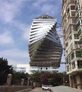 擰麻花大樓 擰麻花大樓