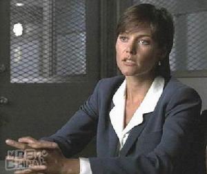 《法律與秩序》