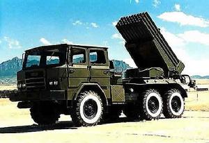 81式122mm輪式自行火箭炮 81式122mm輪式自行火箭炮