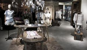 廣州市猜想服飾有限公司 廣州市猜想服飾有限公司