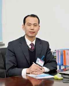 兵商文化在醫院管理、行銷中實踐者——馮兵