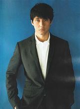 西島秀俊時尚寫真