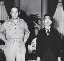 麥克阿瑟與昭和天皇會面