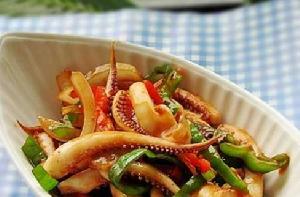 洋蔥青椒炒魷魚 洋蔥青椒炒魷魚