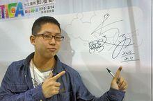 長月達平/鼠色貓