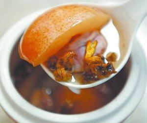 鐵皮石斛燉雪梨