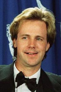 達納·卡維 達納·卡維