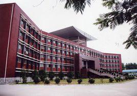 遂平縣第一高級中學 遂平縣第一高級中學