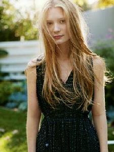 米婭·華希科沃斯卡 米婭·華希科沃斯卡