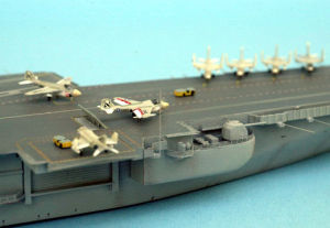 珊瑚海號航空母艦模型