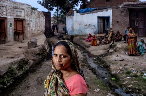 印度北方邦的Geeta每天都要去到離家6公里外的城裡上廁所