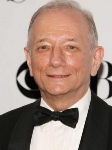 喬納森·圖尼克 喬納森·圖尼克