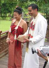 泰民族服結婚用絲娃來