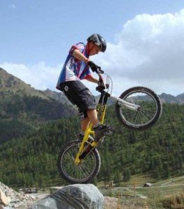 挑戰者戶外運動俱樂部 挑戰者戶外運動俱樂部