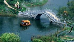 微山湖濕地紅荷旅遊區