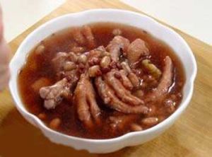 紅豆花生雞腳湯 紅豆花生雞腳湯