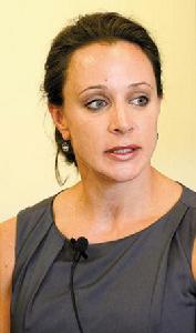 葆拉·布羅德韋爾 葆拉·布羅德韋爾