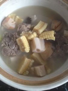 當歸蓮藕骨頭湯 當歸蓮藕骨頭湯