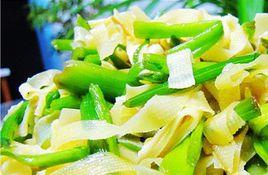 旱芹炒百葉 旱芹炒百葉