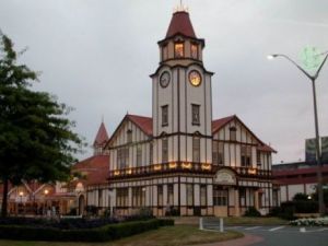 伊莉莎白女王廣場