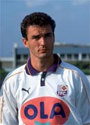 斯特凡·列弗雷 斯特凡·列弗雷