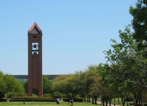 萊托諾大學 萊托諾大學