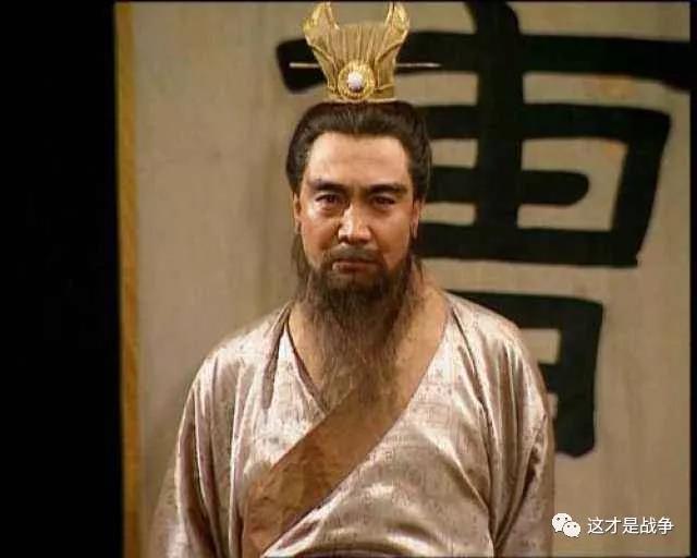 官渡之戰:不要黑袁紹了,劉備才是那個最大的蠢材!