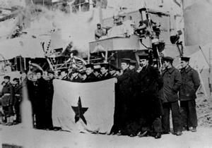 《嘉勉重慶號巡洋艦起義官兵》 《嘉勉重慶號巡洋艦起義官兵》