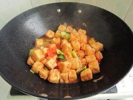 清炒豆腐泡 清炒豆腐泡