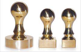 法人的變更 法人的變更