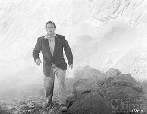 魔星[美國1953年特瑞&middot;瓊斯執導電影]