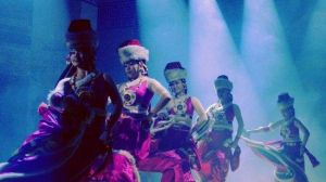 九寨溝香格里拉演藝宮 九寨溝香格里拉演藝宮