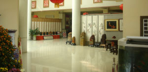 荊鴻藝術館展廳一角