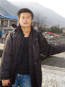 武漢大學優秀學生秦葉艦