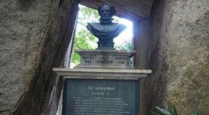 賈梅士石洞 賈梅士石洞