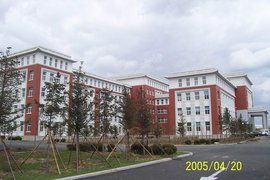 西關培英中學 西關培英中學