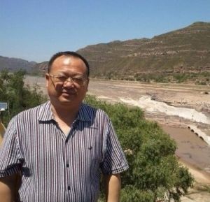 羅志元[濟南軍區裝備部副部長]