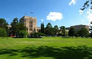澳大利亞中央昆士蘭大學