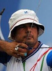 伊拉里奧·迪博 伊拉里奧·迪博