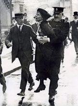 1913年4月3日埃米琳·潘克赫斯特被捕入獄