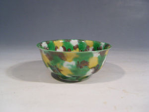 康熙素三彩瓷碗 康熙素三彩瓷碗