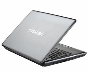 東芝 SATELLITE A300