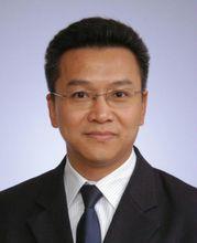 區法制辦黨組副書記、主任