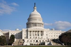 美國國會大廈國會扮演的是聯邦政府里的立法部門角色