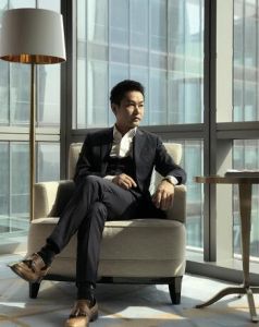 羅偉[高思迪賽創始人]