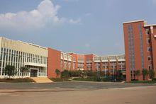 昆明醫科大學[昆明醫學院]