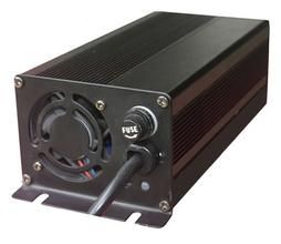 電動機車充電器