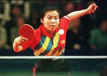 鄧亞萍獲得奧運會桌球單打冠軍