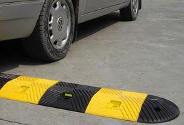 高速路減速帶 高速路減速帶